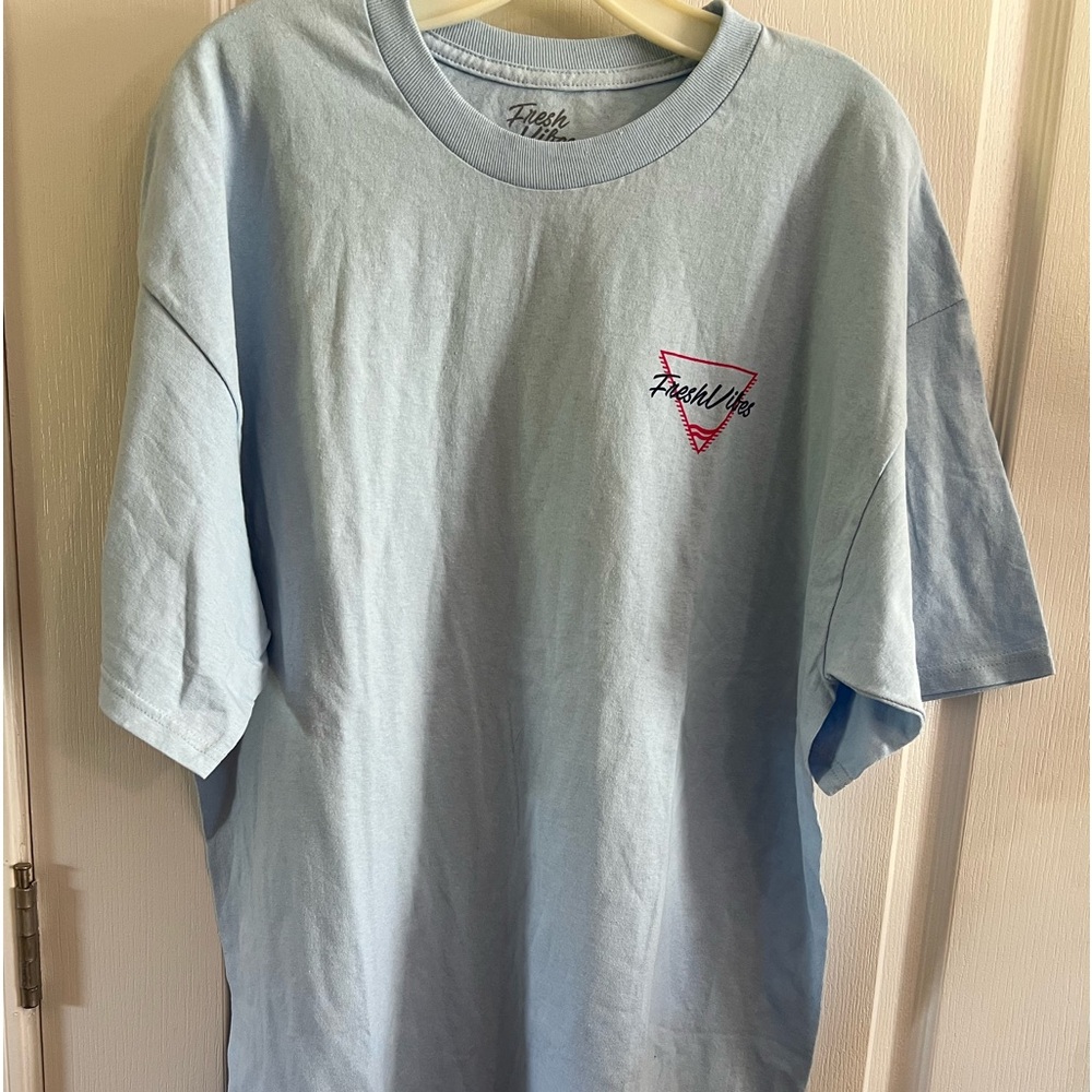 NIP/ NWOT Fresh Vibes Men's Blue T-Shirt SIZE:X-LARGE